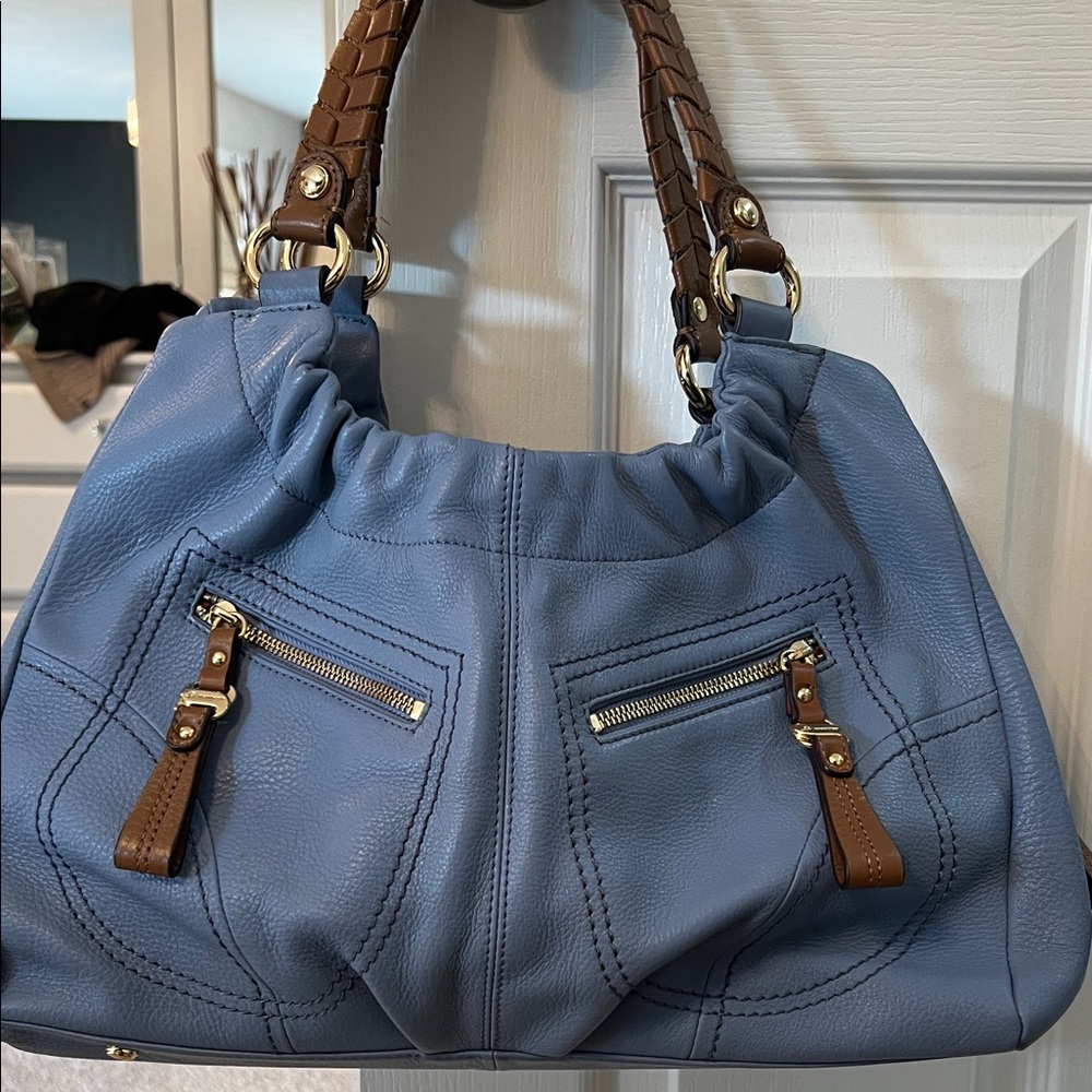 B Makowsky Stylish Blue Leather Handbag with Brown Accents NWOT